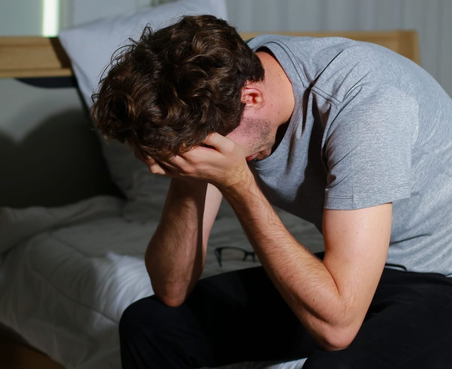 Erektile Dysfunktion: Häufige Ursachen, Symptome und Behandlungsmöglichkeiten